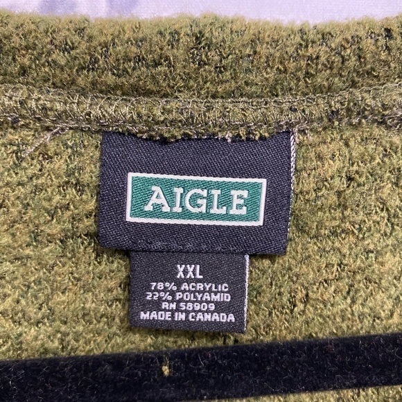 AIGLE Men's Crewneck Pullover Fleece Sweater - Picture 6 of 6